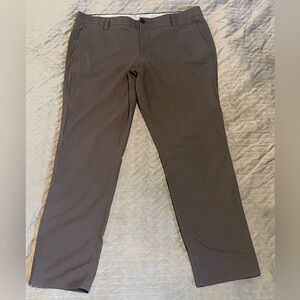Kit Ace pants mens size 36x32 pre-owned condition‎